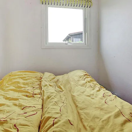 Ferienhaus Holiday Xiii *